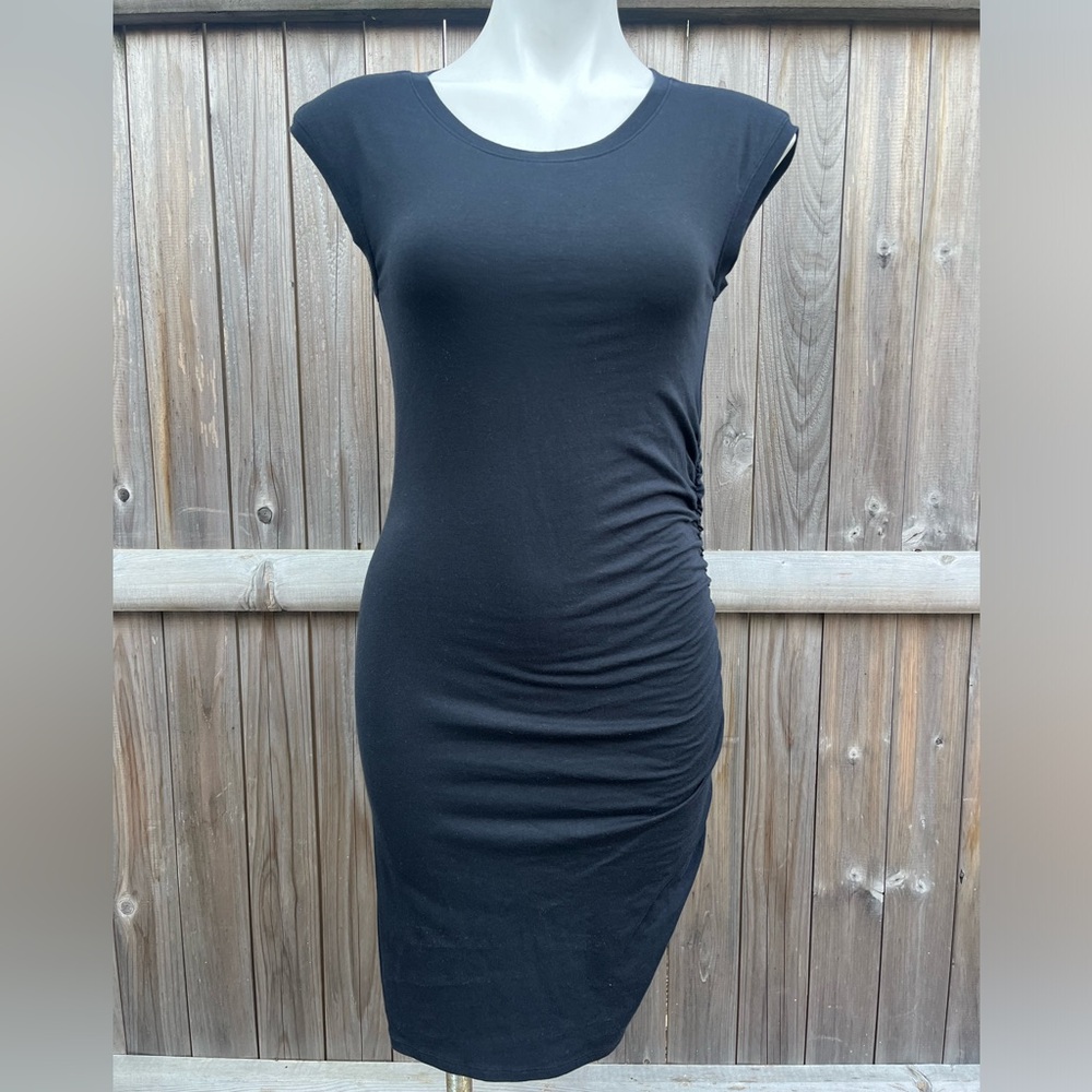 Athleta Black Short Sleeve Side Scrunch Dress with Liner Underneath